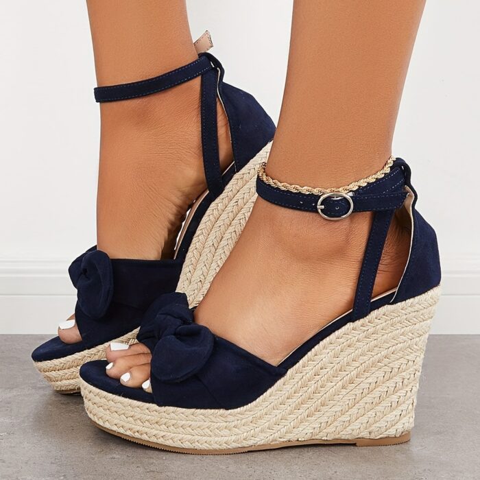 DailyCharm Wedges