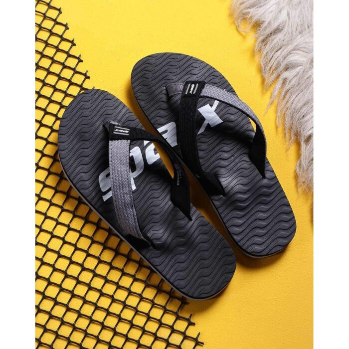 DailyWalk Flip Flops