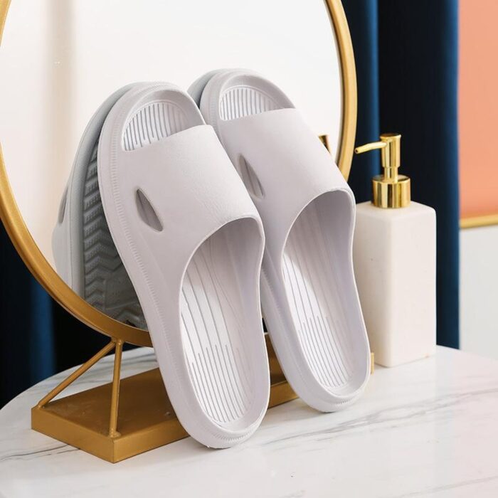 EasyWalk Bathroom Slippers