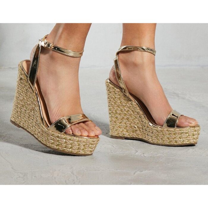 SleekCharm Wedges